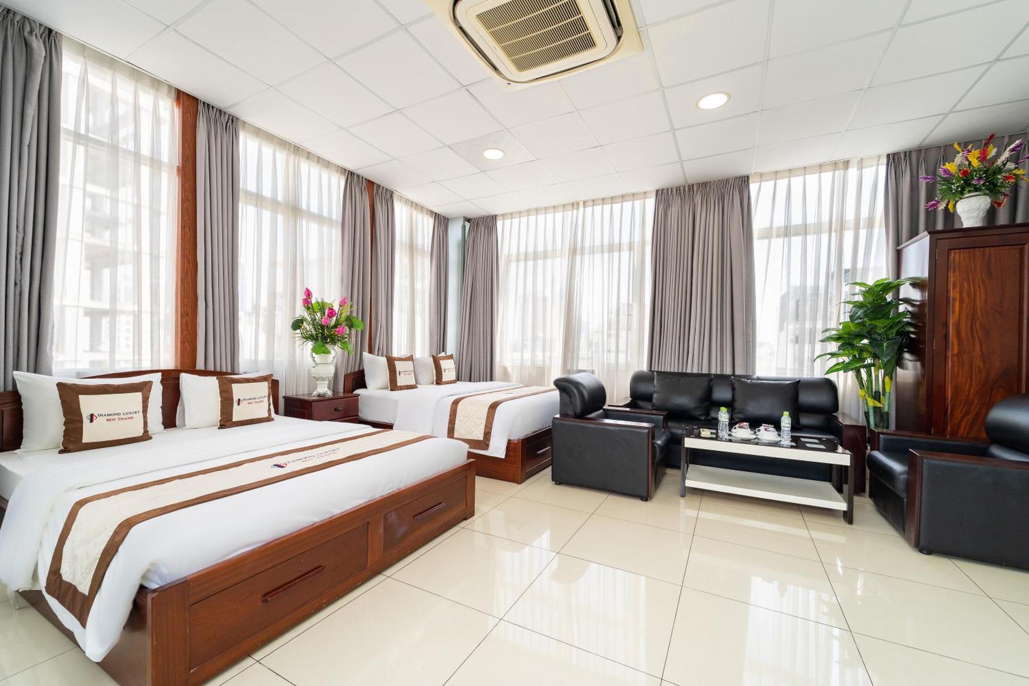 Diamond Luxury Ben Thanh Ho Chi Minh City Exterior photo